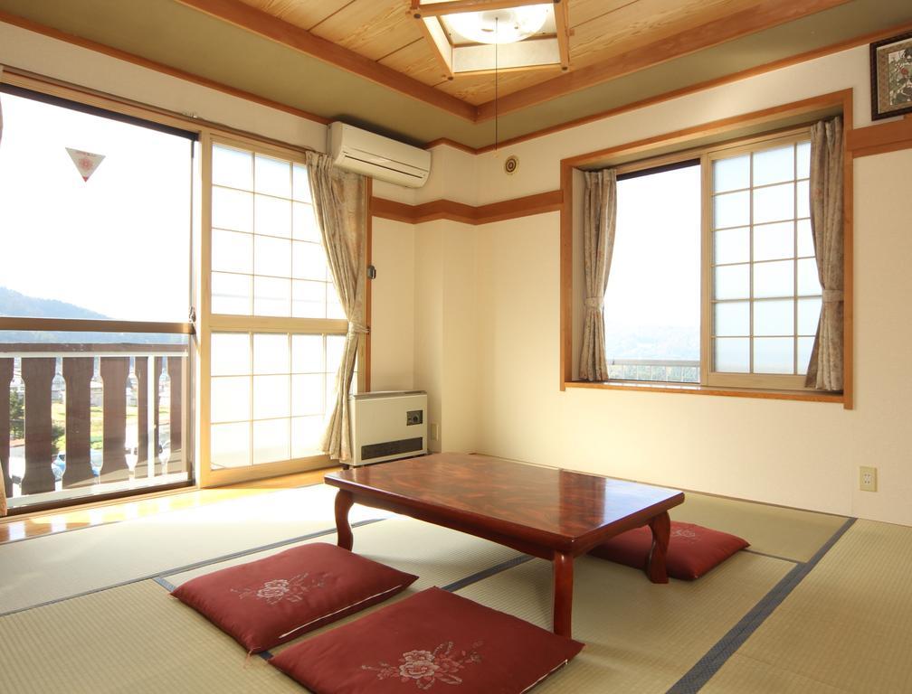 Villa Katashio Nozawaonsen Exterior foto
