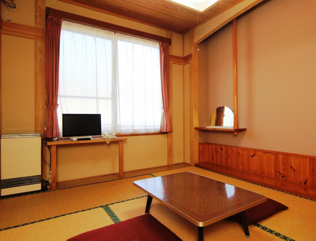 Villa Katashio Nozawaonsen Exterior foto