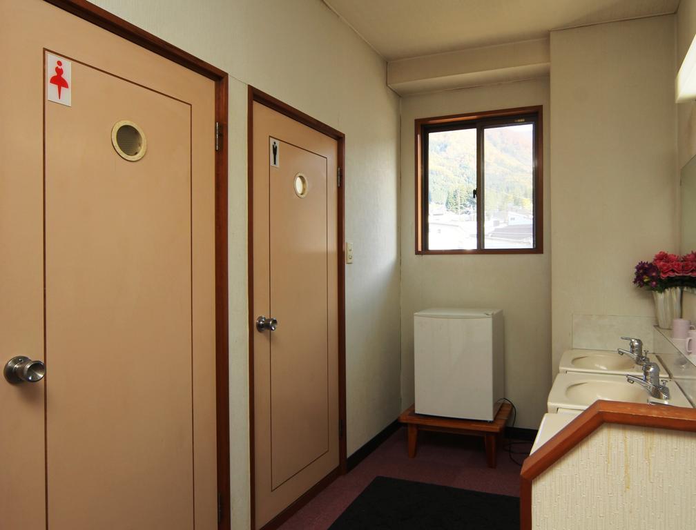Villa Katashio Nozawaonsen Exterior foto